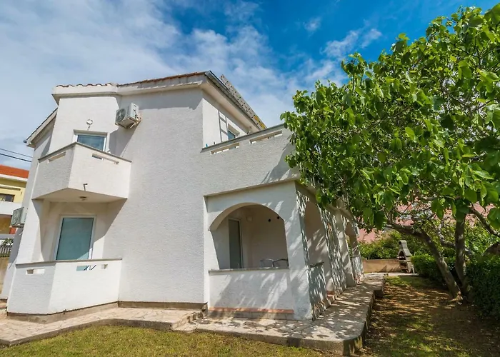 Apartments Benkovic